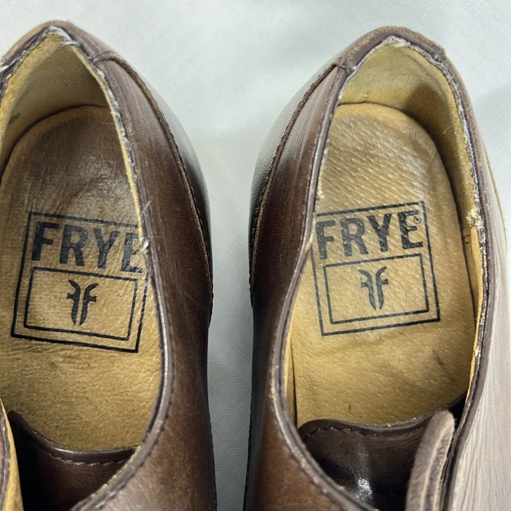 Frye Erin Brown Leather Oxford